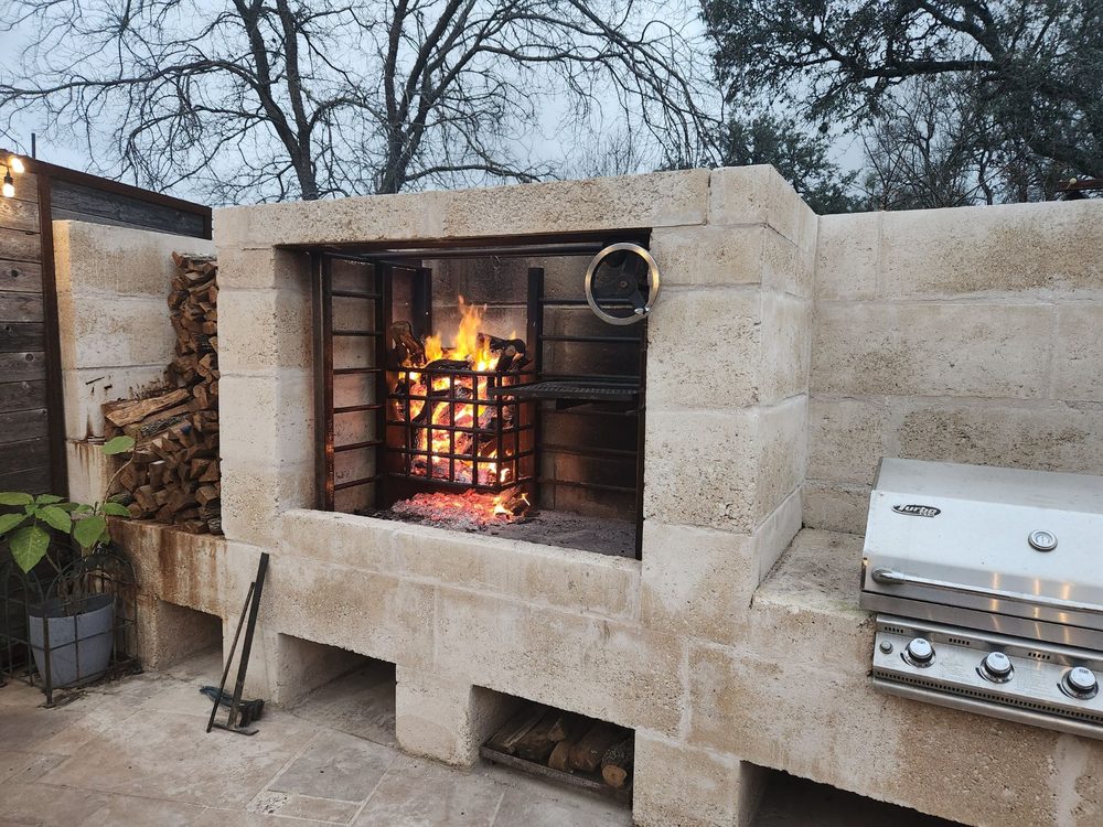 Outdoor kitchen